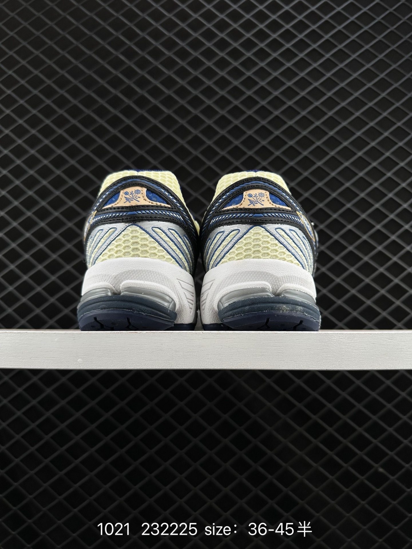 New Balance ML860 V2